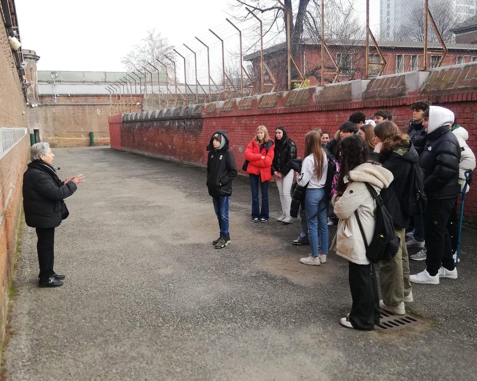 Visita al museo dell'ex carcere le Nuove 